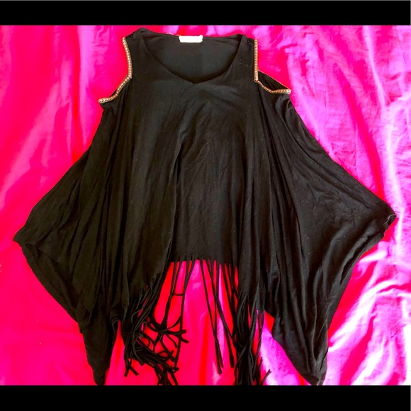 Pebble and Stone Black Cold Shoulder Top with Fringe - Picture 1 of 3